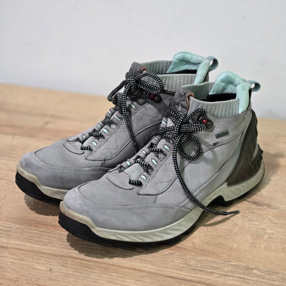 ECCO Exohike Mid Gore-Tex Womens 40 / 9-9.5 Hiking Boots Grey Nubuck Michelin
